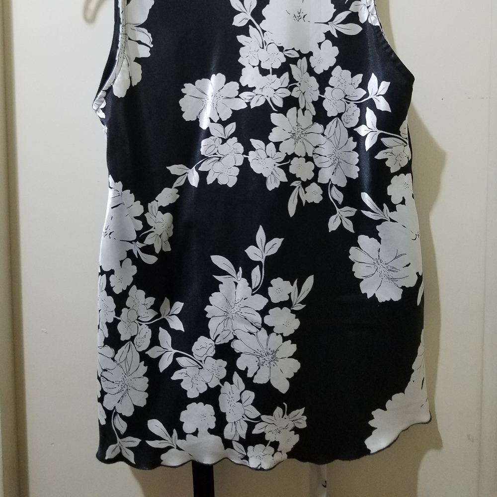 Kimono Style Top - Picture 2 of 2